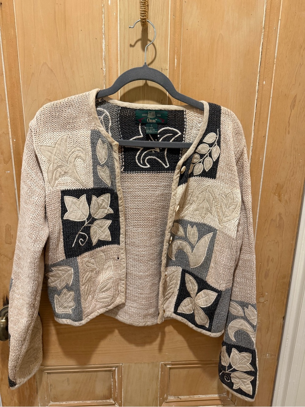 Orvis Beige and Charcoal Patchwork Leaf Cardigan